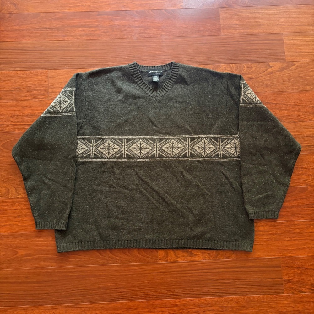 Eddie Bauer Mens XXL Forest Green Wool Blend V-Neck Fair Isle Geometric Sweater